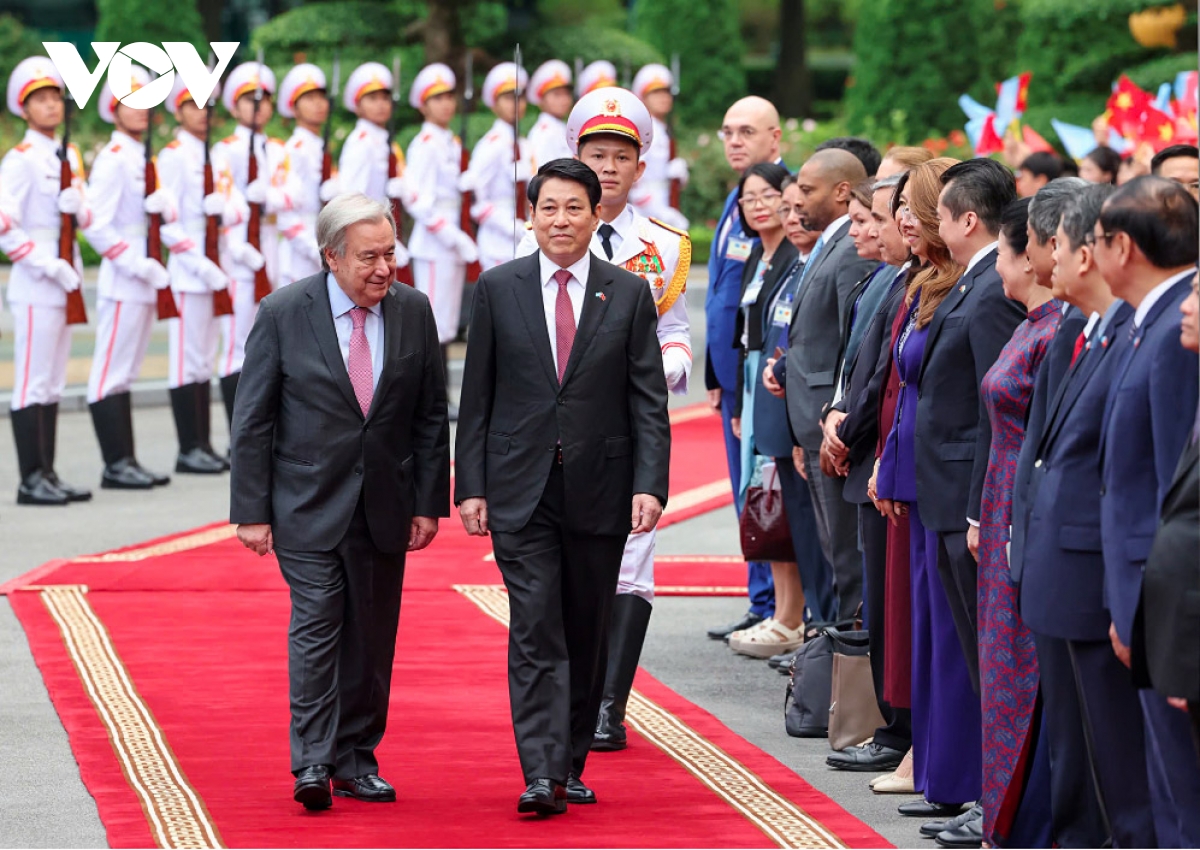 UN leader Antonio Guterres warmly welcomed in Hanoi on official visit